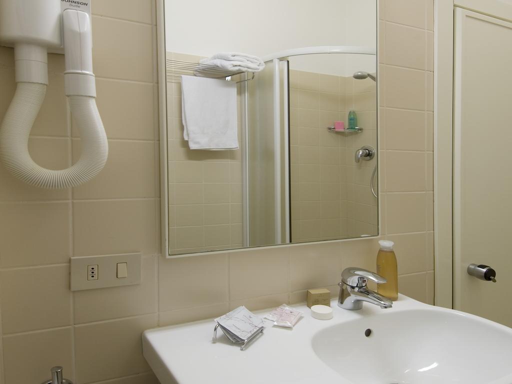 Hotel Nives ริชโชเน ห้อง รูปภาพ
